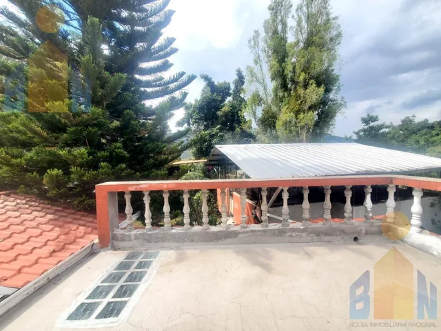 Casa con Amplio Terreno de Venta en El Valle de Los Chillos Sector Alangasí — imagen 5