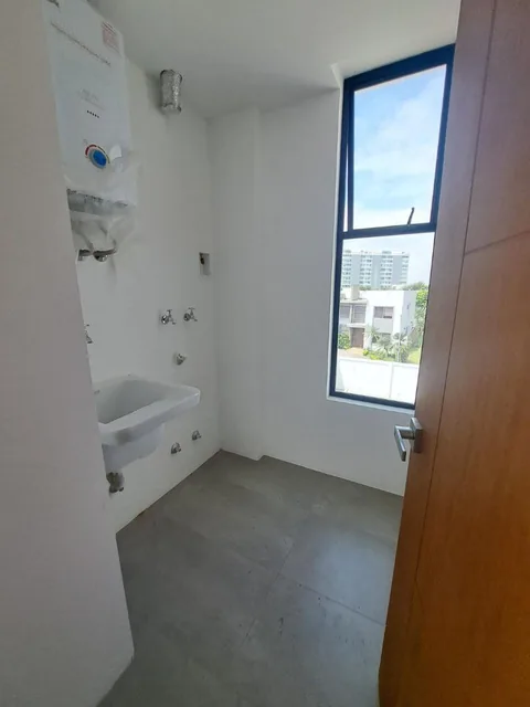 Isla Mocoli Hermoso Departamento en Venta!, Guayas — imagen 3