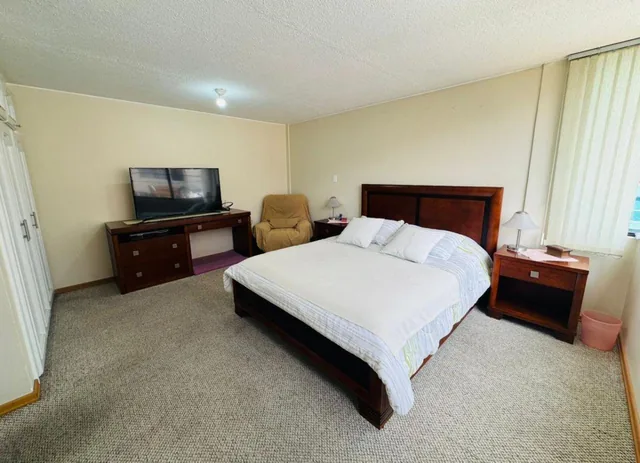 Duplex en Venta, Dos Plantas, en El Sector Av La Prensa — imagen 3