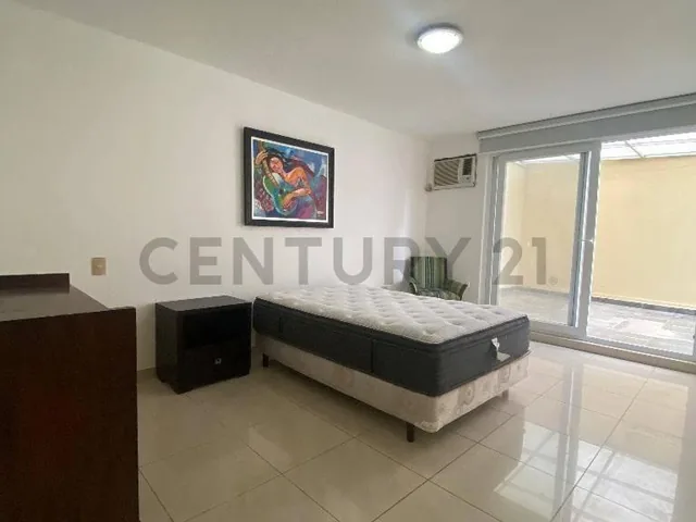 De Oportunidad Apartamento en Venta Edificio Portofino - Manta, Manabí — imagen 3