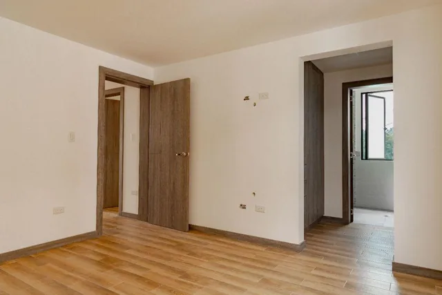 Venta de Casa en La Urbanizacion Prados del Rio, Valle de Los Chillos — imagen 4