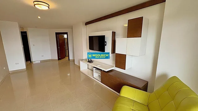 Ciudad Colon, Vendo Depart, 2 Dorm c/u Bano, Estudio, 2 Parqueos, 160 m², Guayas — imagen 2