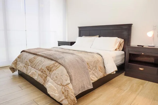 Hermoso Departamento en Venta - Sin Muebles - 83 m - Sector 6 de Diciembre y Checoslovaquia — imagen 4