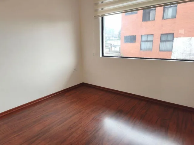 Departamento en Venta, Dentro de Urbanización Sector Embajada Americana Solca, Junto Al Colegio Sek — imagen 3
