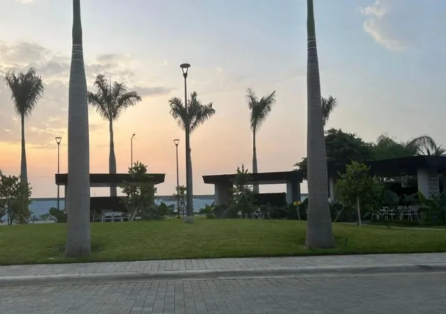 Isla Mocoli Vendo Hermoso Departamento de Estreno con Ascensor, Guayas — imagen 3