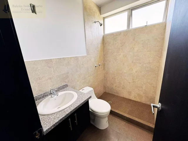 Departamento en Venta en Solca Tres Dorm. — imagen 4