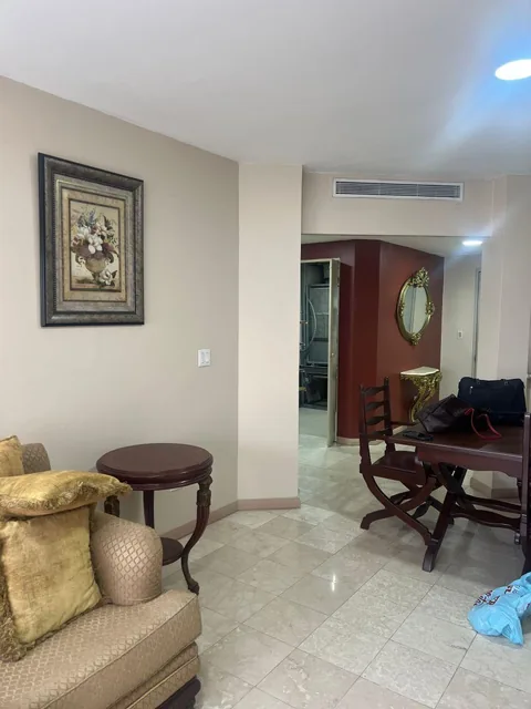 Dpto. Amoblado de 2 Dormitorio Alquilo en Torre Colon II en Kennedy Norte, 2 Parqueos en El Sótano. Guayas — imagen 4