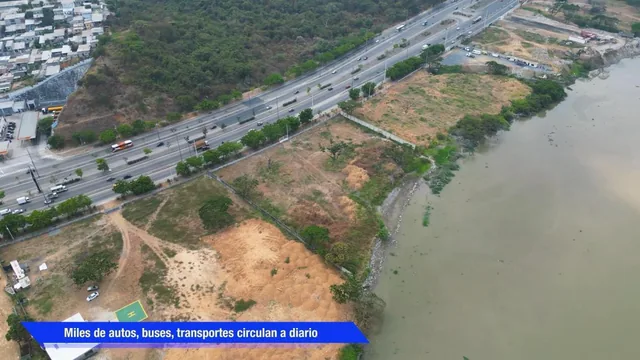 Vendo Terreno de 8.000 m² Excelente Ubicación en La Av Narcisa de Jesús Martillo, Guayas — imagen 4
