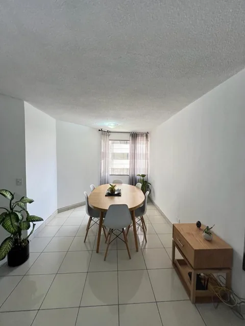 Oportunidad Depto. 3 Dorm - Av 6 de Diciembre Megamaxi — imagen 4