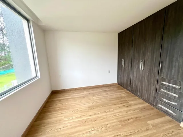 Mv - Sector Valle de Los Chillos Casa en Venta 3d 112 m², Aplica a Credito Miti - Miti — imagen 2