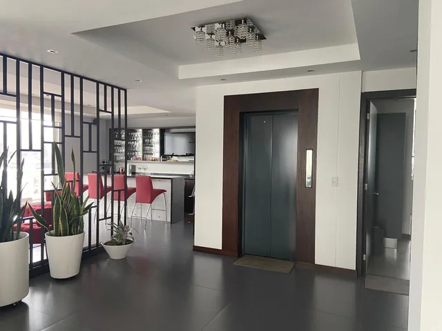 PH Dúplex de 4 Habitaciones con 424 m² en Venta en Quito Tenis — imagen 2