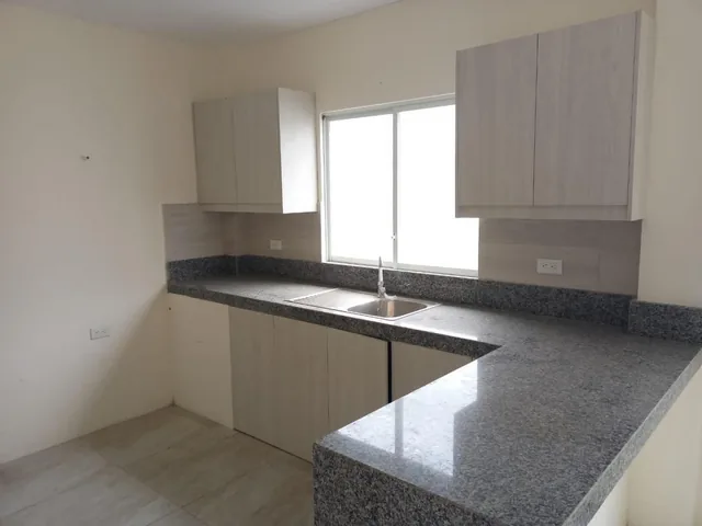 Casa de Venta en La Urbanización Savalí, Vía Samborondón - Salitre. Guayas — imagen 5