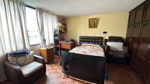 Casa Esquinera en Venta – Monteserrín | Ideal Para Comercio o Vivienda — imagen 4