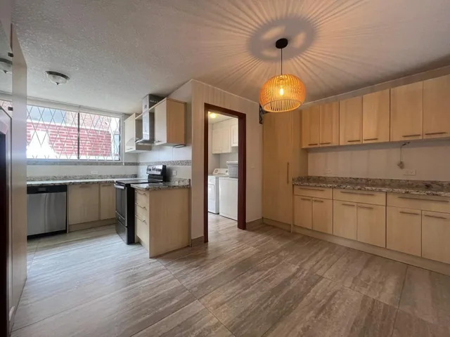 Casa en Venta en Urbanizacion Privada Sector Colegio Sek Amagasi — imagen 2