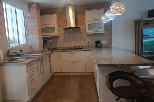 Vendo Departamento Armenia Uno de 220.95 m² de 3 Dorm. Patio Más Terraza — imagen 3