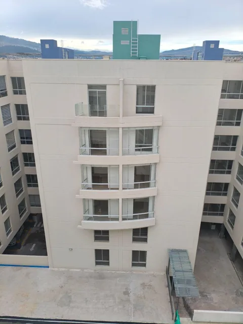 Departamento de 74 m² con 2 D. Aplica Miti Miti. Conjunto Century Plazza. sector Jipijapa. Provincia de Pichincha — imagen 2