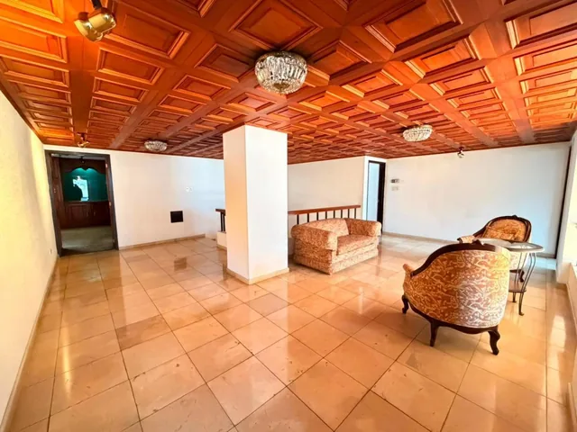 Venta Depto. 3 Dorm. Lujo Gonzalez Suarez 520 m² — imagen 2