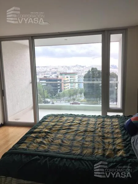 El Bosque - Norte de Quito, Hermosa Suite de Venta, 69 m² — imagen 4