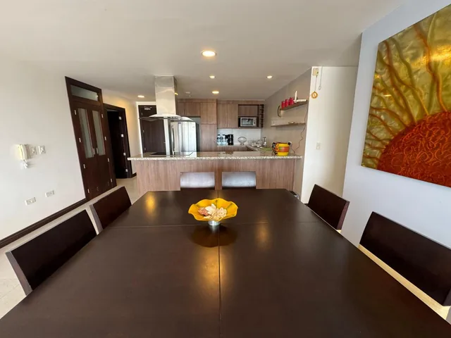 Se Vende Departamento con Vista Al Mar en Chipipe — imagen 2