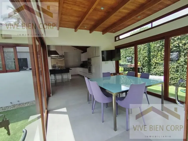 Residencia Exclusiva en Venta – Sector Jacaranda, Cumbayá — imagen 2