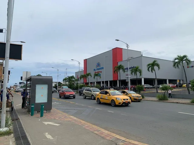 Terreno Comercial de Venta Manta 4 de Noviembre B/l, Manabí — imagen 3