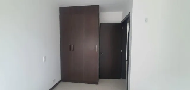 Vendo - Bonita Casa Dentro de Conjunto - La Armenia — imagen 2