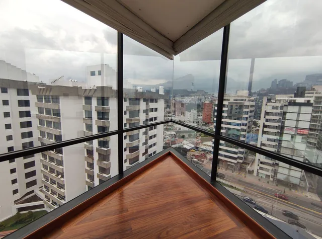 Penthouse con Balcon, Vista de Venta en Bellavista — imagen 2