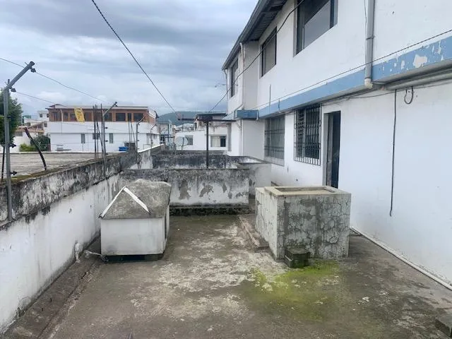 Vs Av Rio Amazonas y Rio Coca, Venta Propiedad Ideal Para Proyecto Inmobiliario 595 m² — imagen 4
