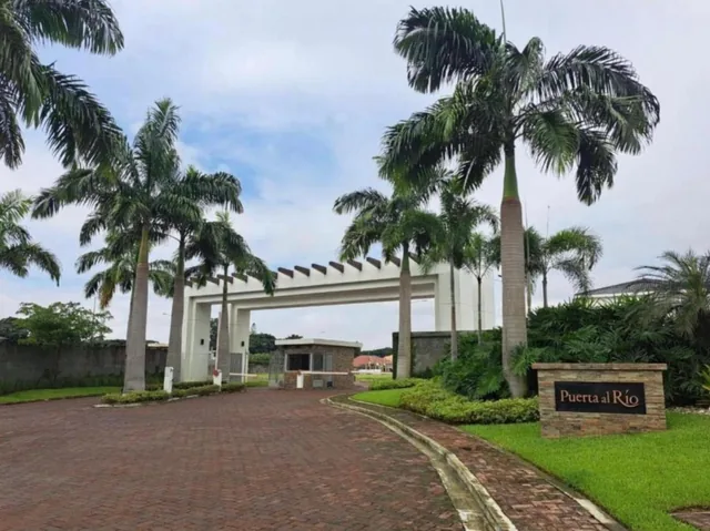 Samborondon Km 2.5 Lindo Terreno en Venta, Guayas — imagen 2