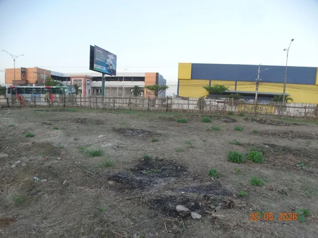 Terreno Comercial de Venta en Portoviejo, Manabí — imagen 4