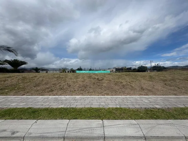 Terreno en Puembo — imagen 2