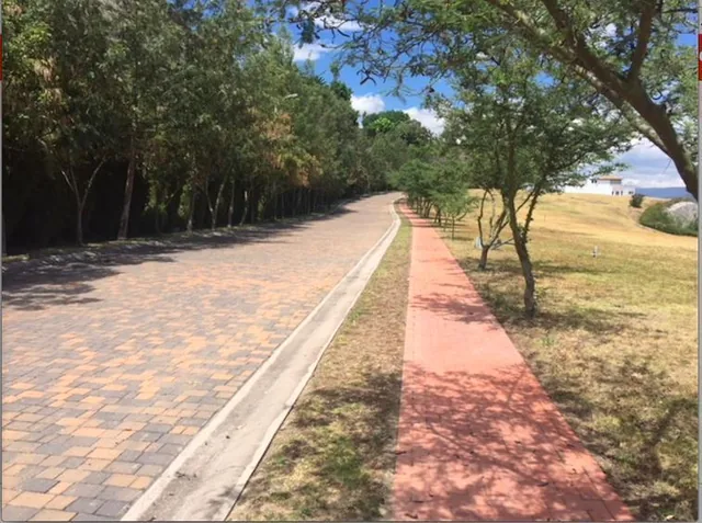 Cumbaya Terreno de Venta en Urb. Privada Linda Vista Sector Colegio Menor — imagen 5