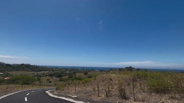 Terreno con Vista a La Montaña y Mar — imagen 3