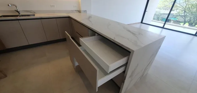 Departamento por Estrenar, Edificio de Lujo, Tumbaco, Cerca de Ruta Viva. Provincia de Pichincha — imagen 3