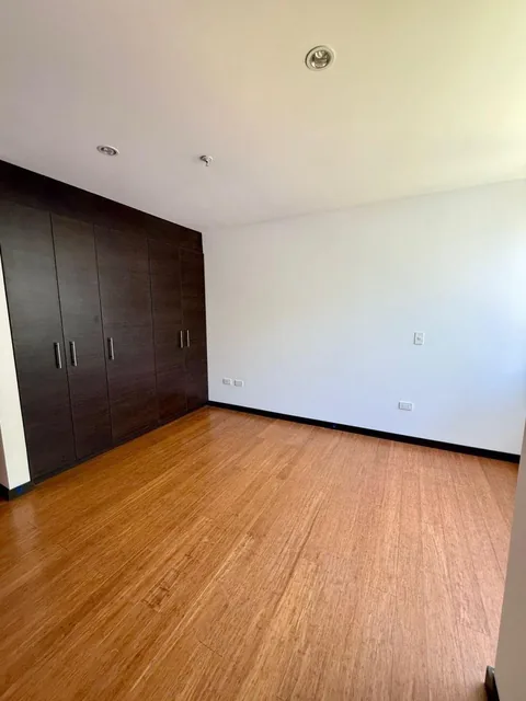 Departamento - Cumbayá — imagen 2