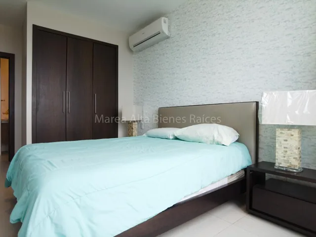 Departamento de Lujo en Venta Al Pie de La Playa en San Lorenzo, Salinas — imagen 4