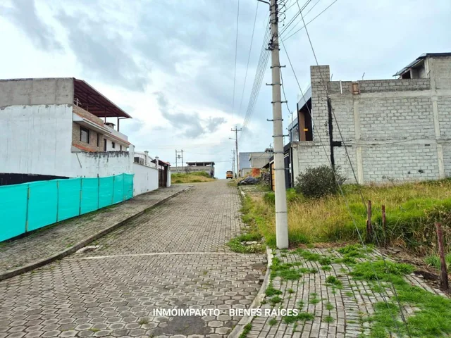 Terreno en Venta Av Simón Bolívar Sur de Quito — imagen 2