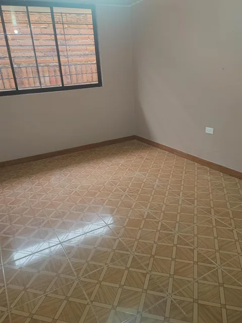 Vendo Propiedad en Chaupimolino Vía Principal Qué Conecta a Puembo — imagen 3