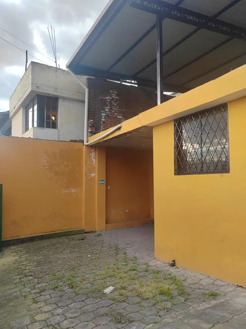 Vendo Propiedad en Chaupimolino Vía Principal Qué Conecta a Puembo — imagen 2