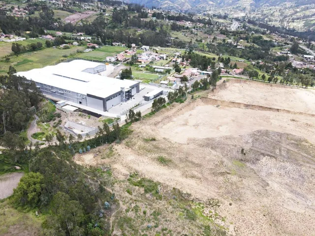 Vendo Terrenos Industriales en Cuenca, Azuay — imagen 5