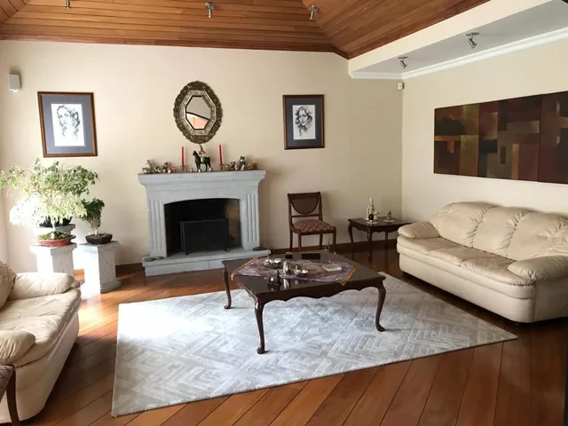 Vendo Casa Cumbaya / Lumbisi 550 m² — imagen 4