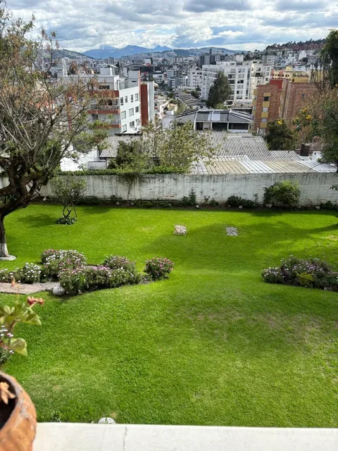 Vendo Terreno con Hermosa Vista en El Quito Tenis — imagen 5