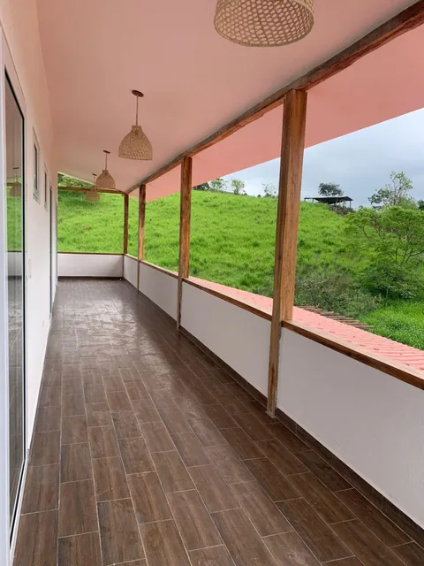 Vendo Espectacular Casa Campestre por Estrenar en Olón Vía San Vicente de Loja — imagen 5