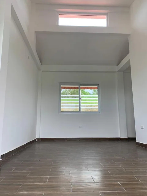 Vendo Espectacular Casa Campestre por Estrenar en Olón Vía San Vicente de Loja — imagen 2