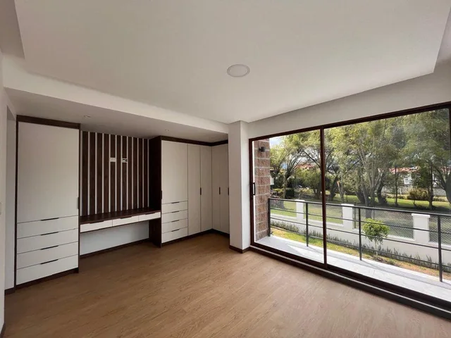 Casas por Estrenar en Venta Valle Los Chillos 194 m — imagen 2