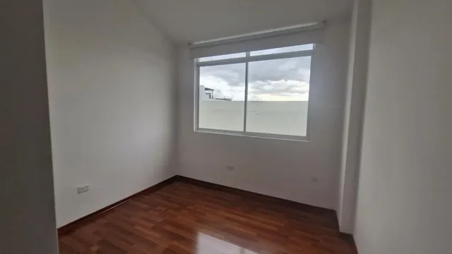 Tumbaco 3 Dorm. 175 m² — imagen 4