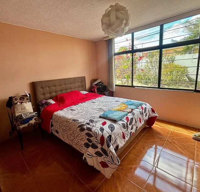Por Espe Chillos Vendo Casa Grande 4 Dorm. Mas Terreno — imagen 2