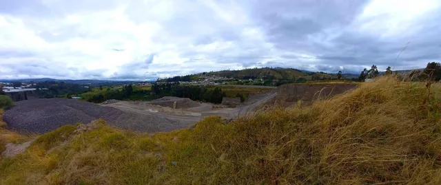 Hacienda en Venta con Mina en Producción en Salcedo, Cotopaxi — imagen 2