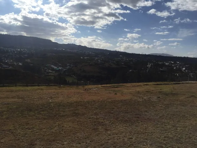 Cumbaya Terreno Unifamiliar de Venta en Urb. Exclusiva. Vista Espectacular. Provincia de Pichincha — imagen 2
