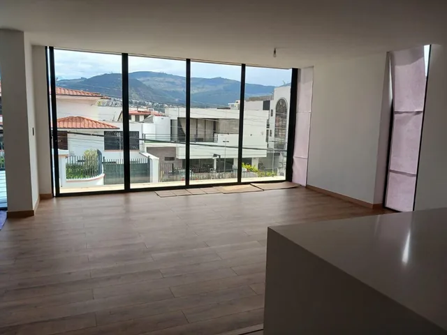 Vendo 2 Departamentos a Estrenar 2 y 3 Piso con Ascensor Directo en La Urb. El Condado, 1 Etapa — imagen 3